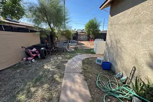 2425 W Papago St, Phoenix, AZ 85009 - Photo 15