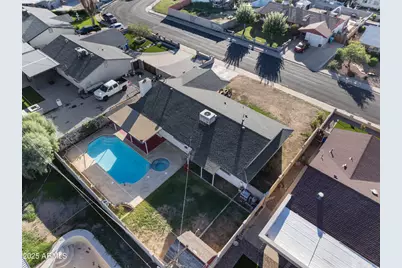 4033 N 78th Avenue, Phoenix, AZ 85033 - Photo 33