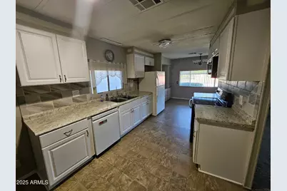 2501 W Wickenburg Way #102, Wickenburg, AZ 85390 - Photo 3
