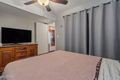 732 E Honda Bow Road, Phoenix, AZ 85086 - Photo 25