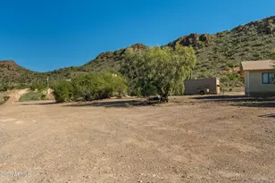 732 E Honda Bow Rd, Phoenix, AZ 85086 - Photo 9