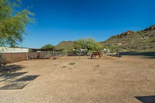 732 E Honda Bow Rd, Phoenix, AZ 85086 - Photo 47