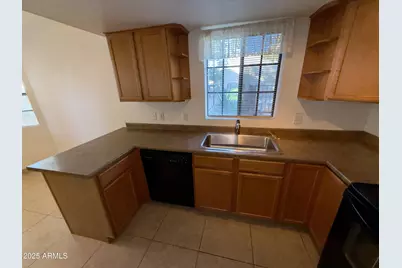 925 S Longmore -- #109, Mesa, AZ 85202 - Photo 17