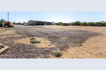 20514 W Narramore Road, Buckeye, AZ 85326 - Photo 31