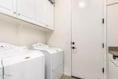 341 W Hackberry Drive, Chandler, AZ 85248 - Photo 41