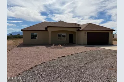 408 E Birch Street, Huachuca City, AZ 85616 - Photo 1
