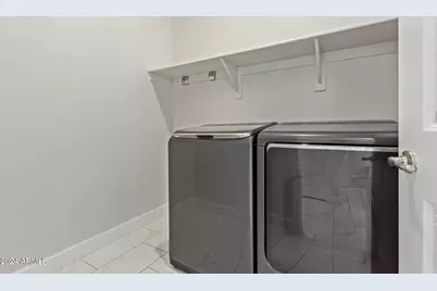 18030 N 66th Place, Phoenix, AZ 85054 - Photo 25