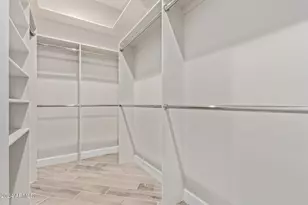 18030 N 66th Pl, Phoenix, AZ 85054 - Photo 17