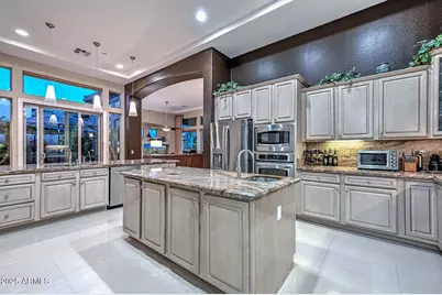 12477 W Fetlock Trail, Peoria, AZ 85383 - Photo 5