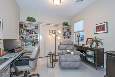 12477 W Fetlock Trail, Peoria, AZ 85383 - Photo 17