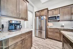 30031 N 209th Ave, Wittmann, AZ 85361 - Photo 9