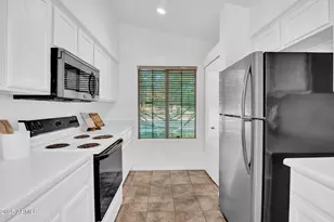 16704 N 70th Dr, Peoria, AZ 85382 - Photo 7