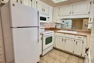 10330 W Thunderbird Blvd, Sun City, AZ 85351 - Photo 5