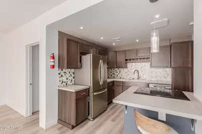 207 W Clarendon Avenue #H9, Phoenix, AZ 85013 - Photo 5