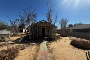 607 S 1st St, Avondale, AZ 85323 - Photo 1