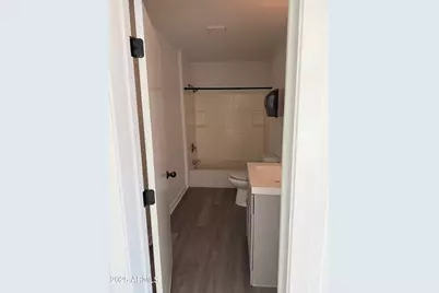 2536 W Morten Avenue, Phoenix, AZ 85051 - Photo 7