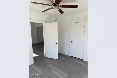 2536 W Morten Avenue, Phoenix, AZ 85051 - Photo 5