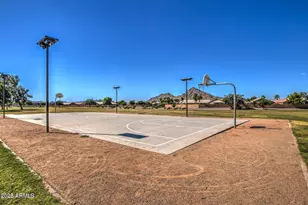 2812 W Sunshine Butte Dr, San Tan Valley, AZ 85144 - Photo 33