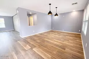 2812 W Sunshine Butte Dr, San Tan Valley, AZ 85144 - Photo 3