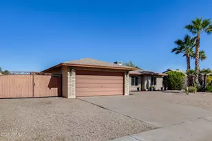 5816 E Acoma Dr, Scottsdale, AZ 85254 - Photo 11