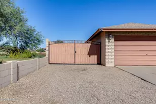 5816 E Acoma Dr, Scottsdale, AZ 85254 - Photo 5