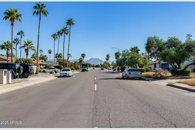 5816 E Acoma Drive, Scottsdale, AZ 85254 - Photo 13