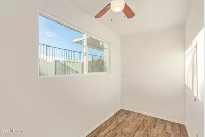 5616 N 42nd Lane, Phoenix, AZ 85019 - Photo 21