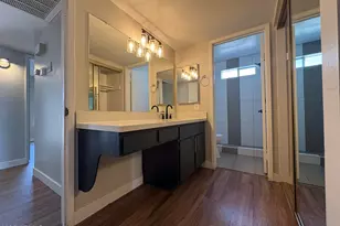 6433 W Sunnyslope Ln, Glendale, AZ 85302 - Photo 5