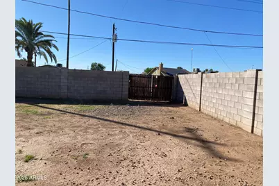 5231 W Cambridge Avenue, Phoenix, AZ 85035 - Photo 31