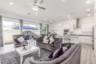 1526 E Shannon St, Gilbert, AZ 85295 - Photo 11