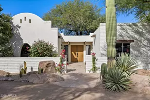 4646 E Shadow Rock Rd, Phoenix, AZ 85028 - Photo 1