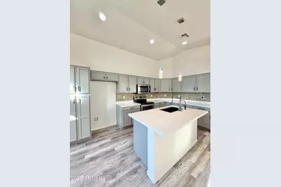 13737 W Berridge Lane, Litchfield Park, AZ 85340 - Photo 5