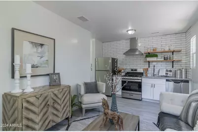 1649 E Oak Street #1, Phoenix, AZ 85006 - Photo 1