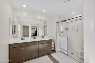 21189 E Raven Dr, Queen Creek, AZ 85142 - Photo 17