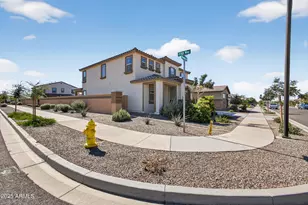 21189 E Raven Dr, Queen Creek, AZ 85142 - Photo 7