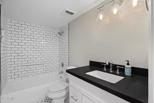 7960 E Camelback Rd, Scottsdale, AZ 85251 - Photo 15