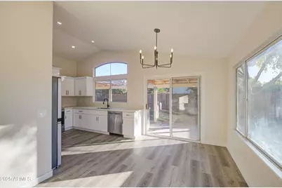 2541 W Park Avenue, Chandler, AZ 85224 - Photo 7