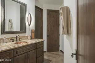 5694 E Canyon Ridge N Dr, Cave Creek, AZ 85331 - Photo 35