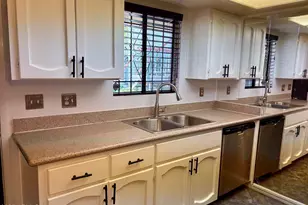 3119 W Cochise Dr, Phoenix, AZ 85051 - Photo 7