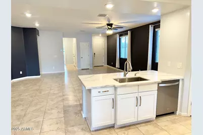 3870 E Balsam Drive, Chandler, AZ 85286 - Photo 11