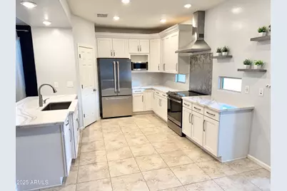 3870 E Balsam Drive, Chandler, AZ 85286 - Photo 1