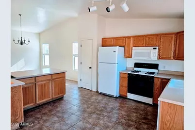 3716 Barahona Drive, Sierra Vista, AZ 85650 - Photo 3