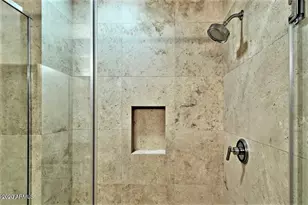 7117 E Rancho Vista Dr, Scottsdale, AZ 85251 - Photo 23