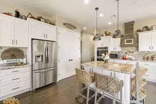 22330 N 224th Ave, Surprise, AZ 85387 - Photo 7