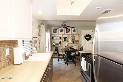 10408 N 11th Place #Unit 3, Phoenix, AZ 85020 - Photo 13