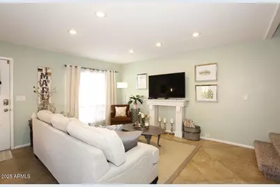 10408 N 11th Place #Unit 3, Phoenix, AZ 85020 - Photo 5