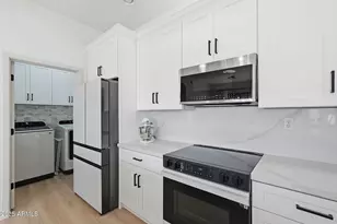 19550 N Grayhawk Dr, Scottsdale, AZ 85255 - Photo 17