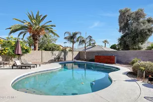 2353 W Tierra Buena Ln, Phoenix, AZ 85023 - Photo 19