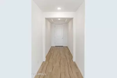 15675 W Mercer Lane, Surprise, AZ 85379 - Photo 5