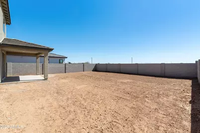 15675 W Mercer Lane, Surprise, AZ 85379 - Photo 43